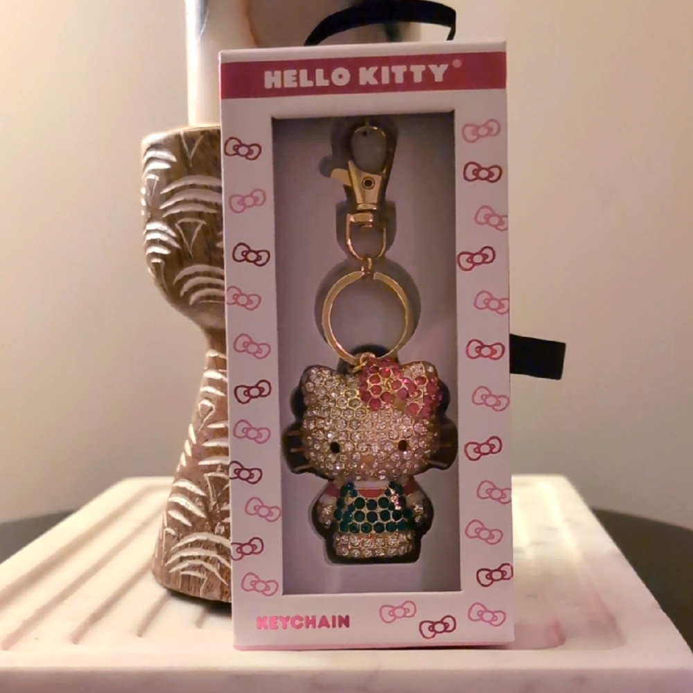 Hello Kitty Keychain/Bag Charm - Picture 3 of 4